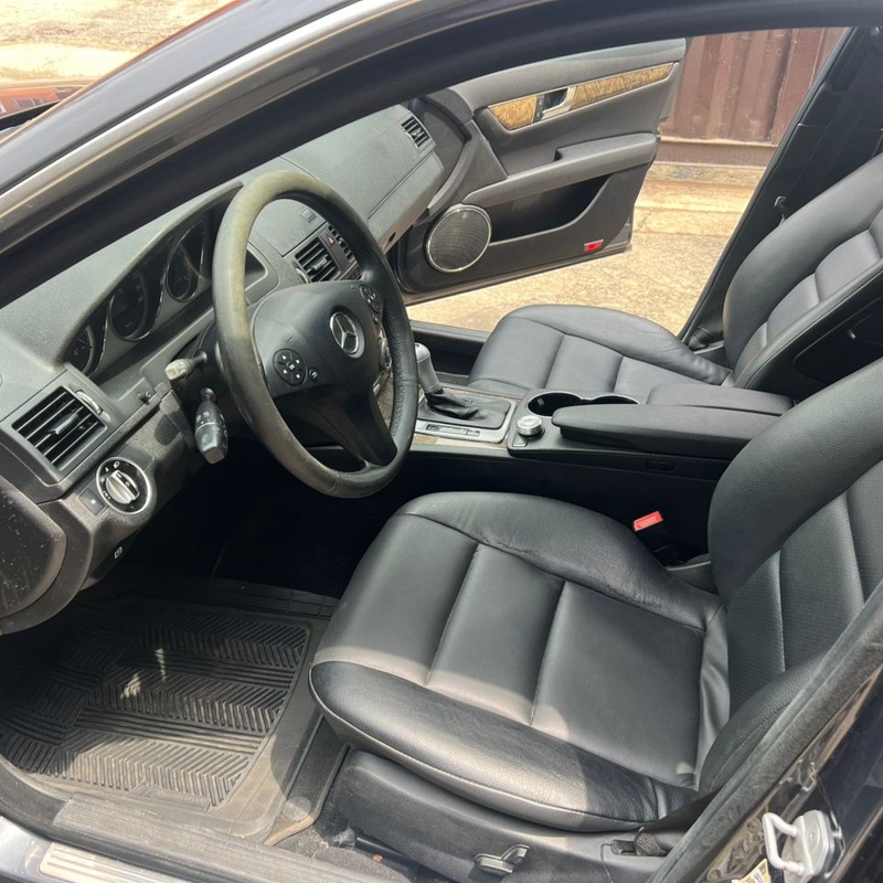 Mercedez Benz C250 2011 model for sale in lagos state image