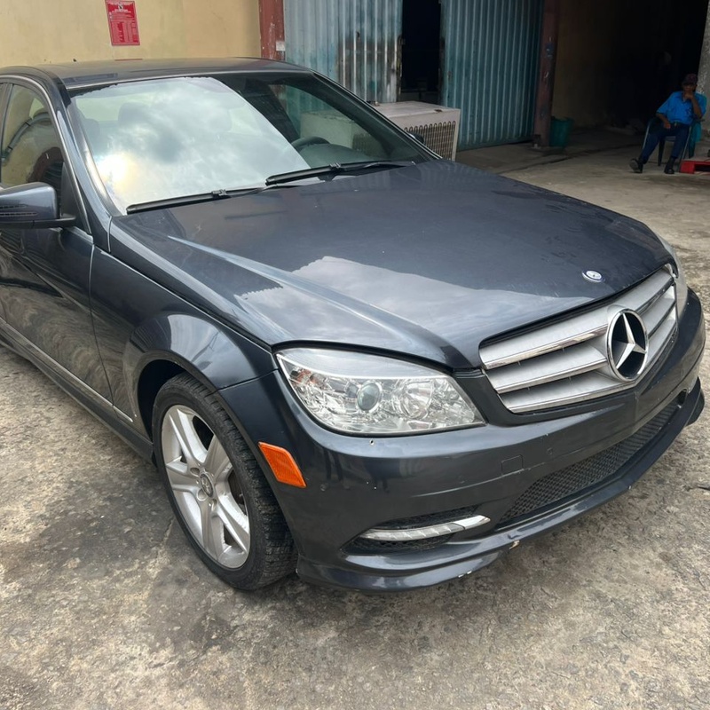 Mercedez Benz C250 2011 model for sale in lagos state image