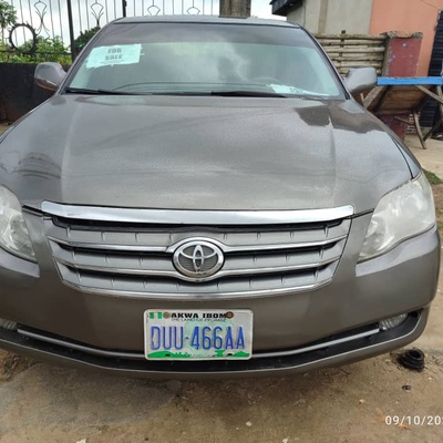Nigerian Used Toyota Avalon 2006 for Sale In Uyo