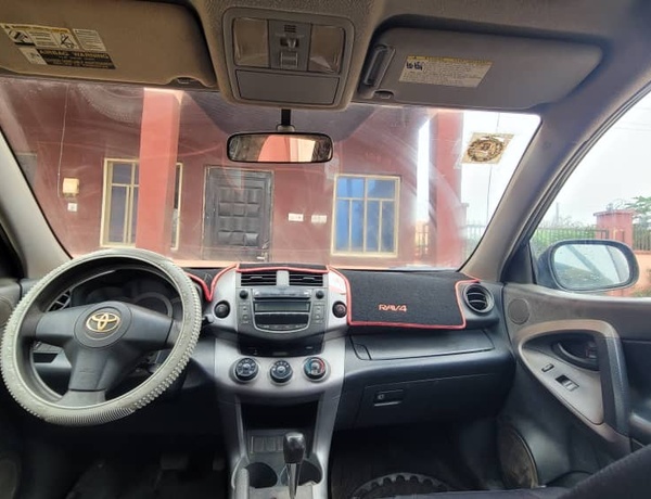 Nigerian Used Toyota RAV4 2007 for sale in Osun state