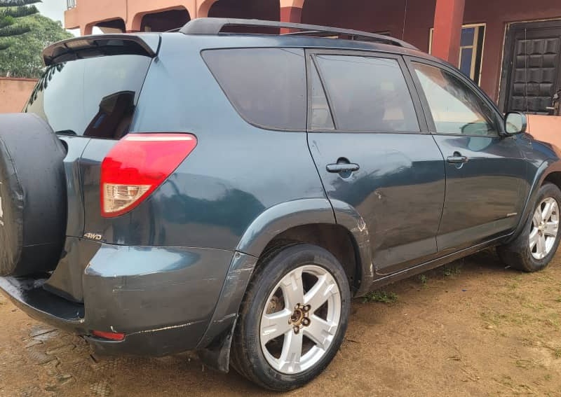 Nigerian Used Toyota RAV4 2007 for sale in Osun state image