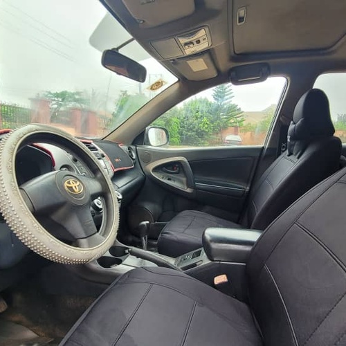Nigerian Used Toyota RAV4 2007 for sale in Osun state