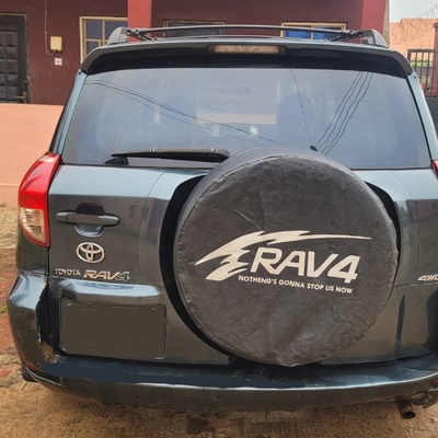 Nigerian Used Toyota RAV4 2007 for sale in Osun state