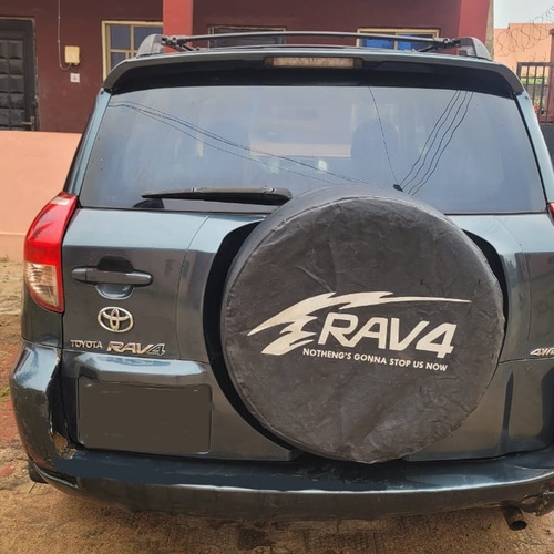 Nigerian Used Toyota RAV4 2007 for sale in Osun state
