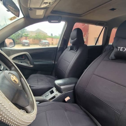 Nigerian Used Toyota RAV4 2007 for sale in Osun state