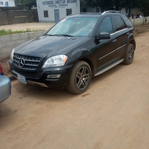 2010 Mercedes Benz ML500 4Matic In Lagos