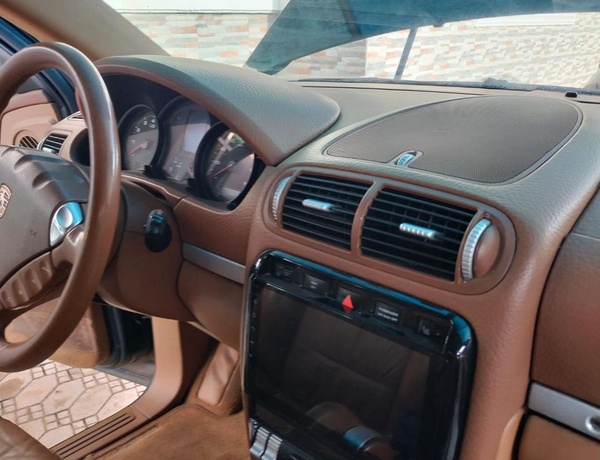 Porsche Cayenne 3.6 Engine V6 2010 model for Sale working perfectly
