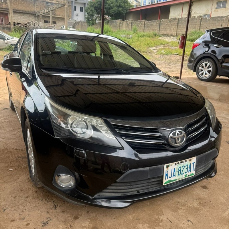 TOYOTA AVENSIS 2012- (HARDLY USED) FOR SALE IN GWARIMPA image