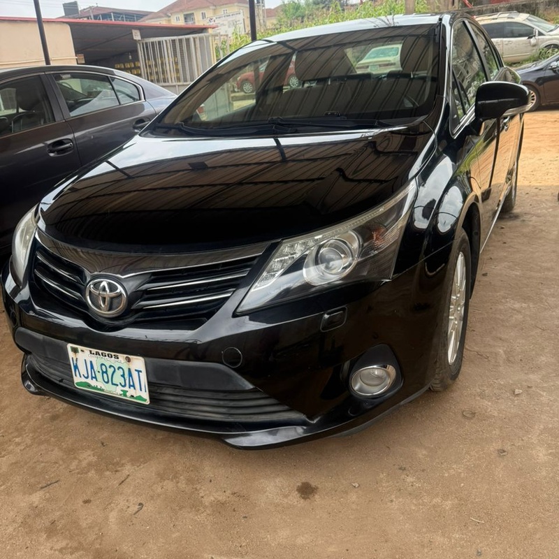 TOYOTA AVENSIS 2012- (HARDLY USED) FOR SALE IN GWARIMPA image