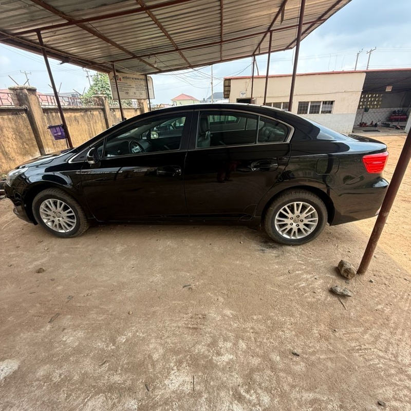TOYOTA AVENSIS 2012- (HARDLY USED) FOR SALE IN GWARIMPA image