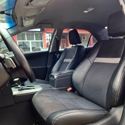 Toyota Camry SE(Extremely clean) 2014 for Sale In Lagos
