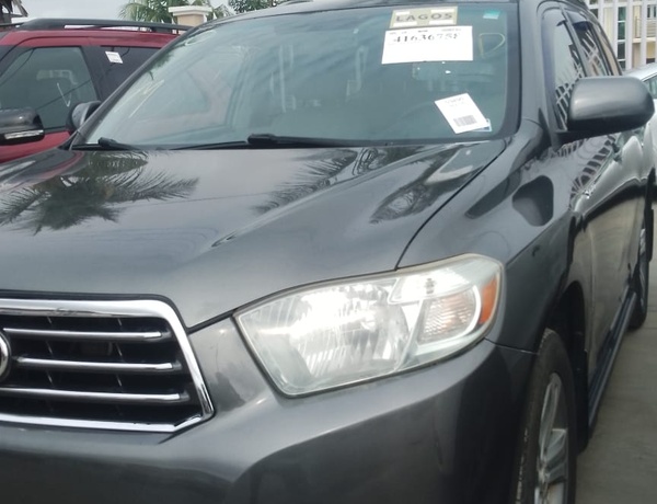 Foreign Used Toyota Highlander 2008 for sale in Lagos