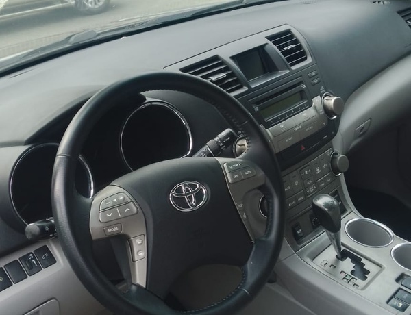 Foreign Used Toyota Highlander 2008 for sale in Lagos