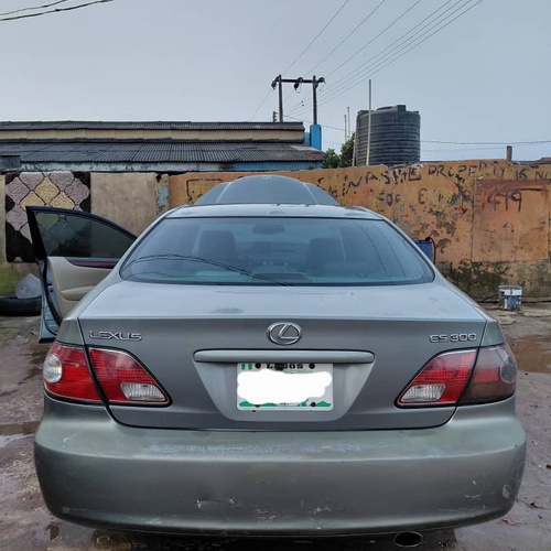 Lexus ES300 2002 for sell In Lagos