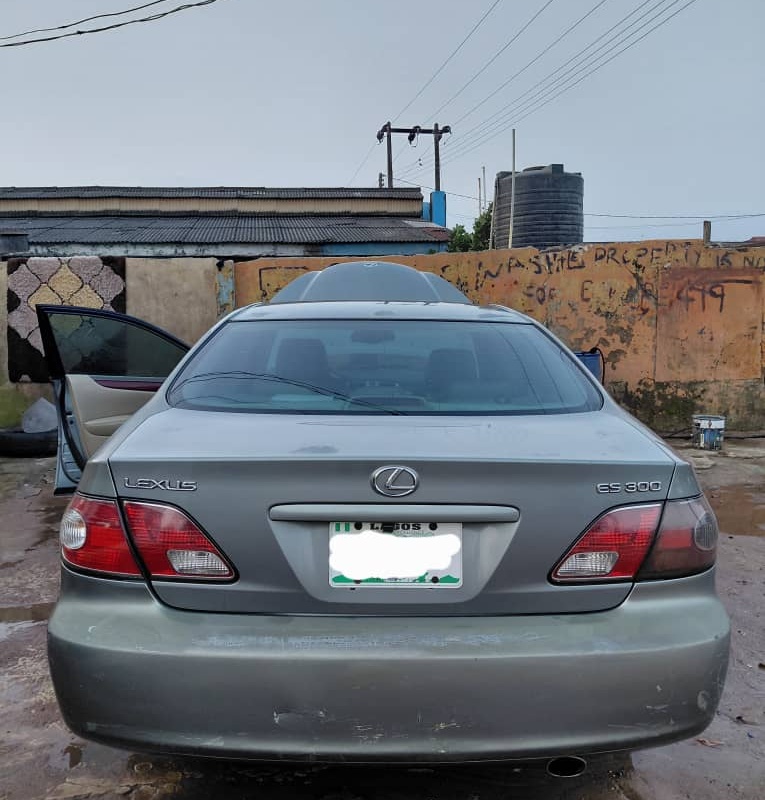 Lexus ES300 2002 for sell In Lagos image
