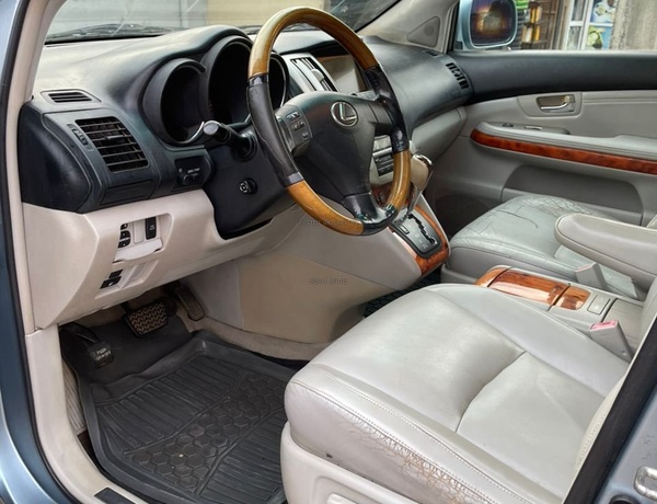 Registered Lexus RX330 2005 Model In Lagos