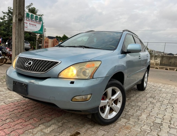 Registered Lexus RX330 2005 Model In Lagos