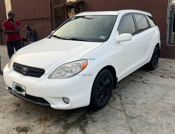 Registered Toyota Matrix 2007 for Sale In  Ishaga, Lagos