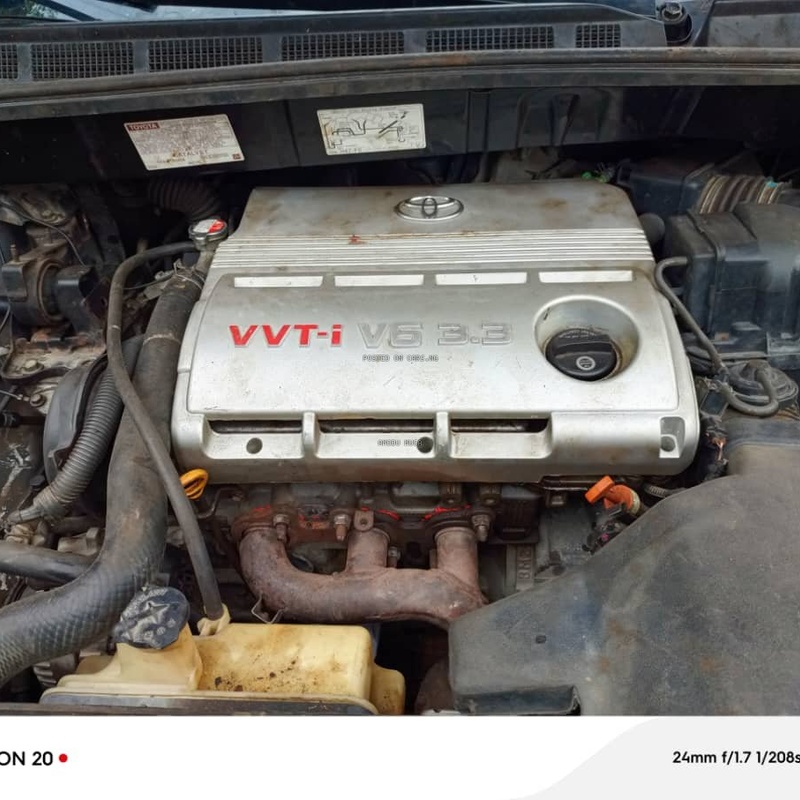 2005 Toyota Siena XLE for Sale In Abuja Gwarimpa image