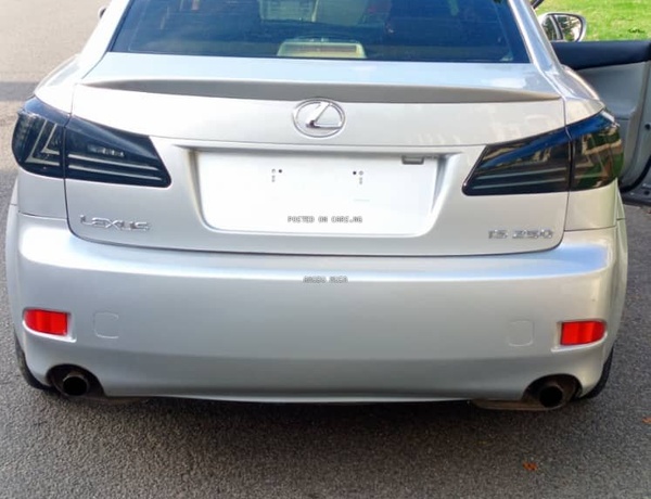 2006 Upgraded to 2015 Lexus IS250 for Sale In Abuja