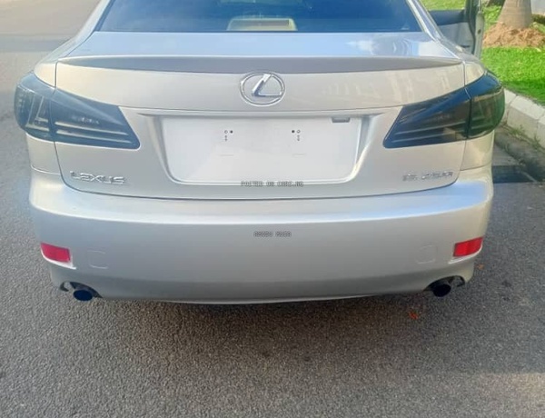 2006 Upgraded to 2015 Lexus IS250 for Sale In Abuja