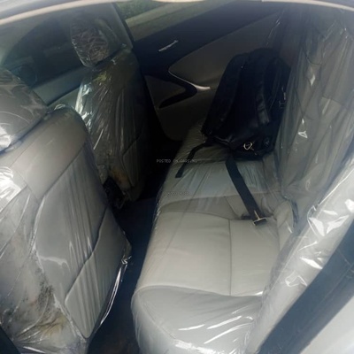 2006 Upgraded to 2015 Lexus IS250 for Sale In Abuja