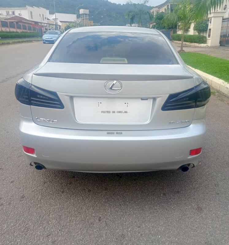 2006 Upgraded to 2015 Lexus IS250 for Sale In Abuja image