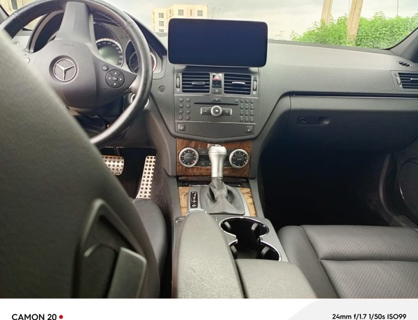 2009 Mercedes Benz C300 Foreign Used with original custom duty Abuja