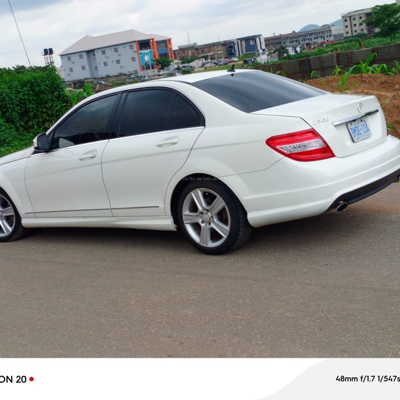 2009 Mercedes Benz C300 Foreign Used with original custom duty Abuja image