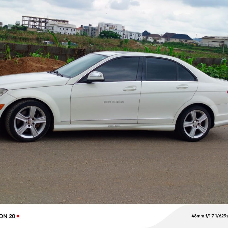 2009 Mercedes Benz C300 Foreign Used with original custom duty Abuja image