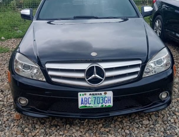 2009 Mercedes Benz C300 non4matic for Sale In Gwarimpa