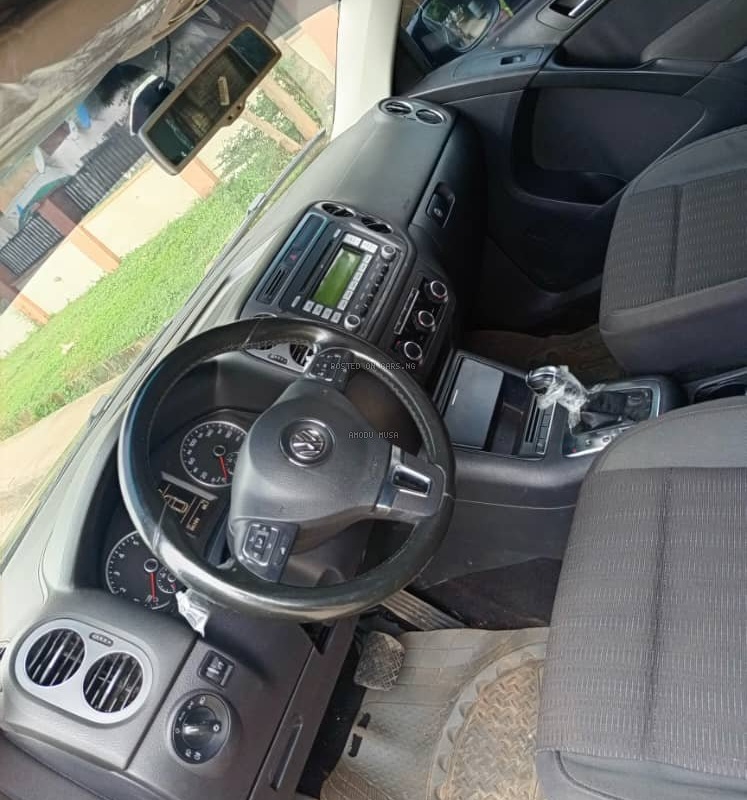 Nigerian Used 2011 Volkswagen Tiguan for Sale In Gwarimpa  image