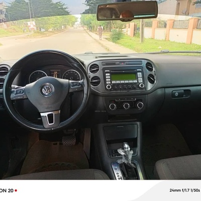 Nigerian Used 2011 Volkswagen Tiguan for Sale In Gwarimpa 