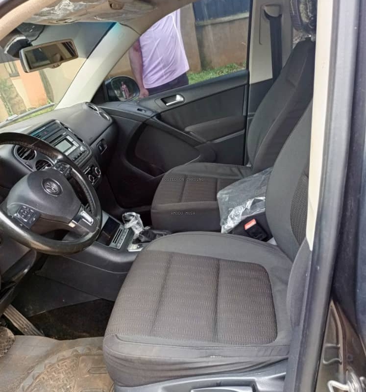 Nigerian Used 2011 Volkswagen Tiguan for Sale In Gwarimpa  image