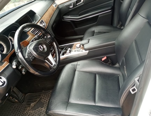 2014 Mercedes Benz E350 For sale In Abuja