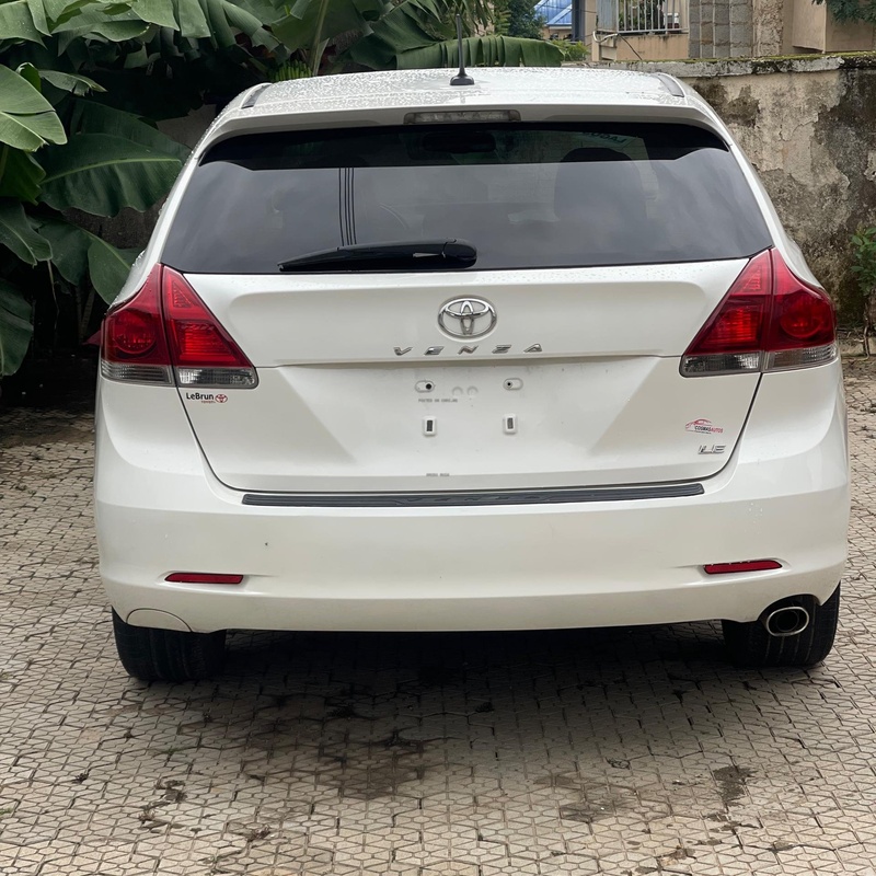 2015 Toyota Venza for Sale In Gwarimpa Abuja image
