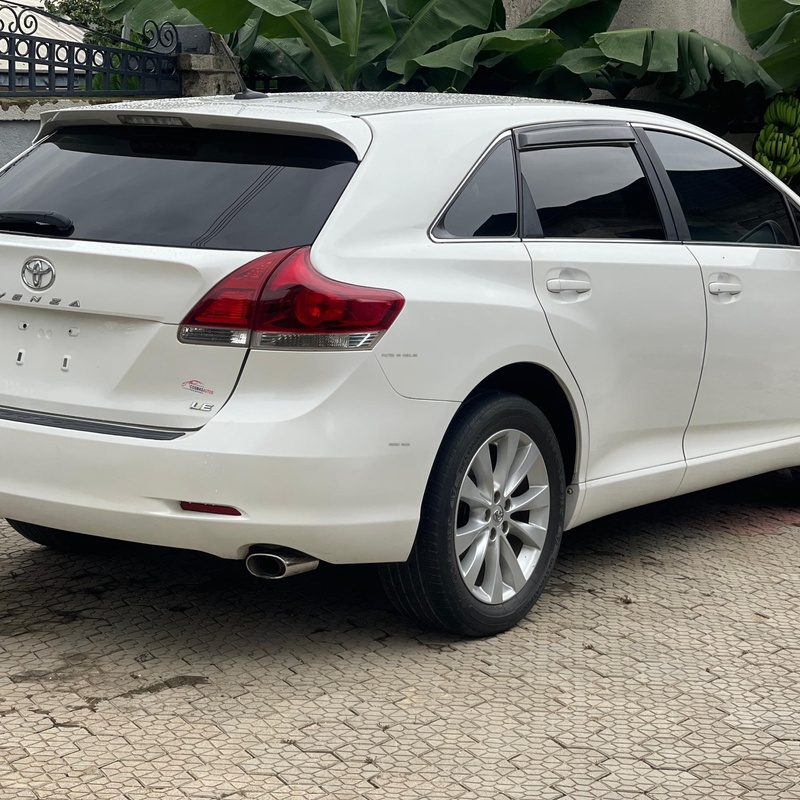 2015 Toyota Venza for Sale In Gwarimpa Abuja image