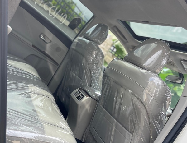 Foreign Used 2011 Toyota Venza for Sale In Abuja