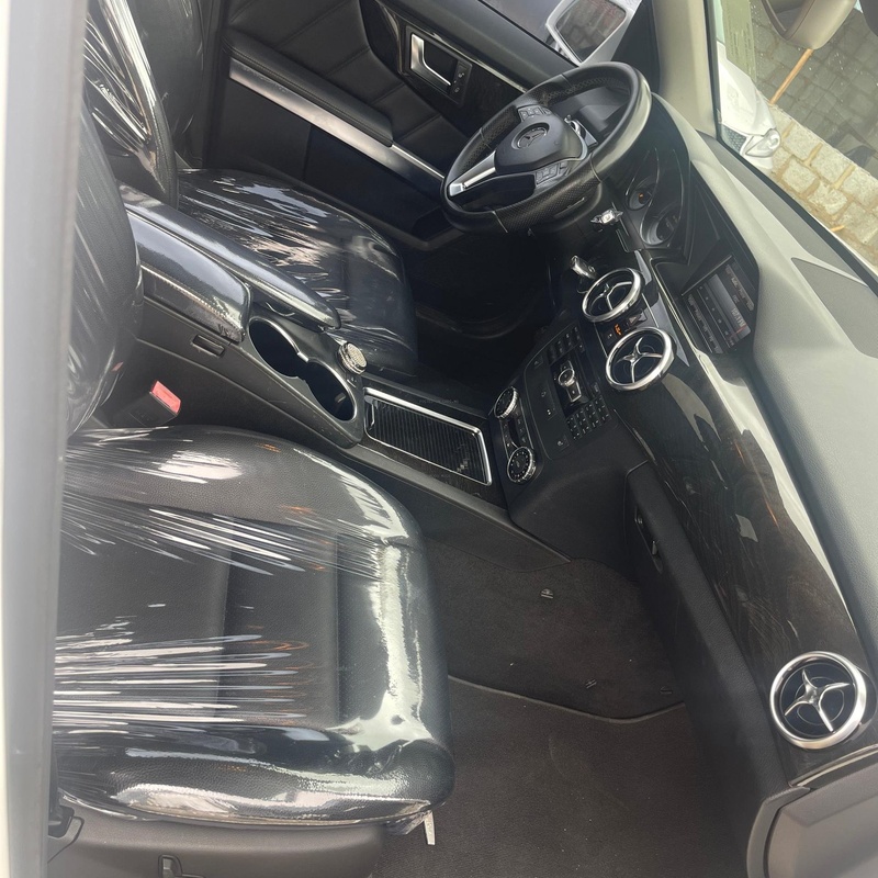 Foreign Used 2013 Mercedes Benz GLK350 for Sale In Abuja image