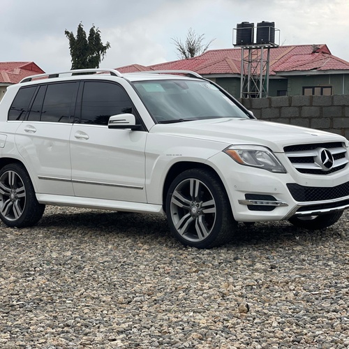 Foreign Used 2013 Mercedes Benz GLK350 for Sale In Abuja