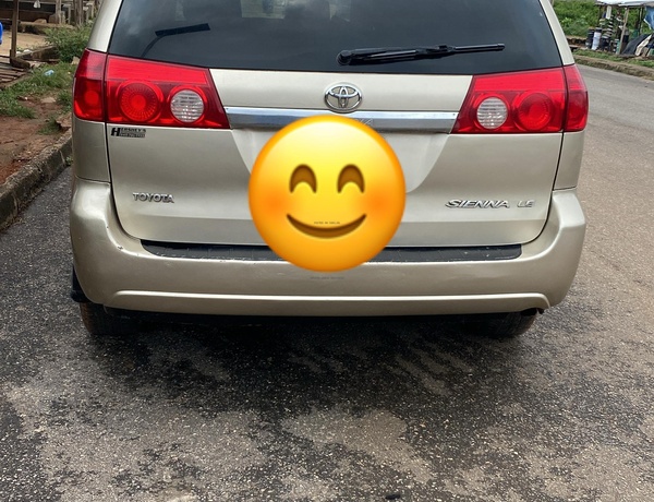 Nigerian Used Toyota Sienna 2008 for sale in Ilaro, Ogun
