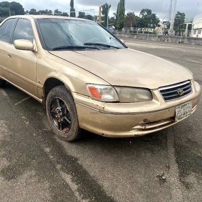 TOYOTA CAMRY 2001 MODEL FOR SALE IN ENUGU STATE