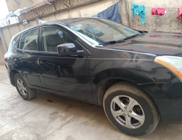 Nigerian Used Nissan Rogue 2008 for sale in Lagos State