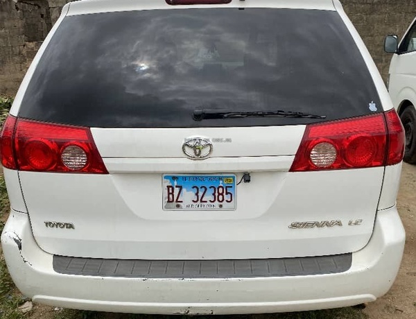 Toyota sienna 2008 model for sale in Ayobo ipaja Lagos