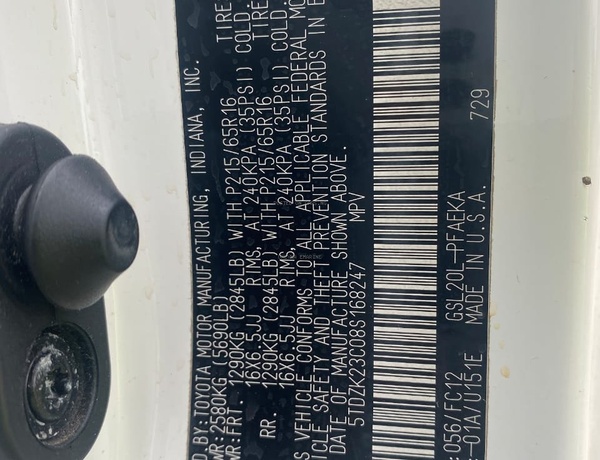 Toyota sienna 2008 model for sale in Ayobo ipaja Lagos
