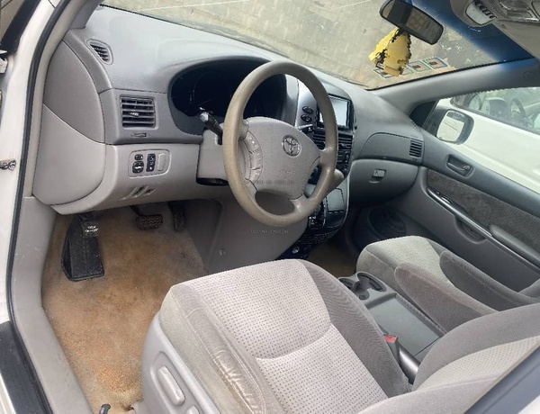 Toyota sienna 2008 model for sale in Ayobo ipaja Lagos