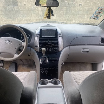 Toyota sienna 2008 model for sale in Ayobo ipaja Lagos