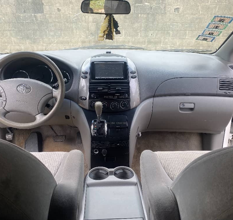 Toyota sienna 2008 model for sale in Ayobo ipaja Lagos image
