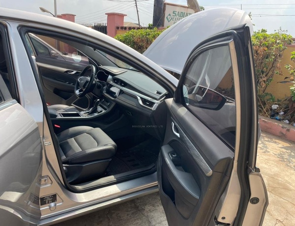 GEELY Emgrand EC7 sedan for Sale In Lagos