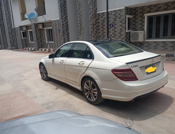 Mercedes Benz C300 2011 for Sale In Abuja